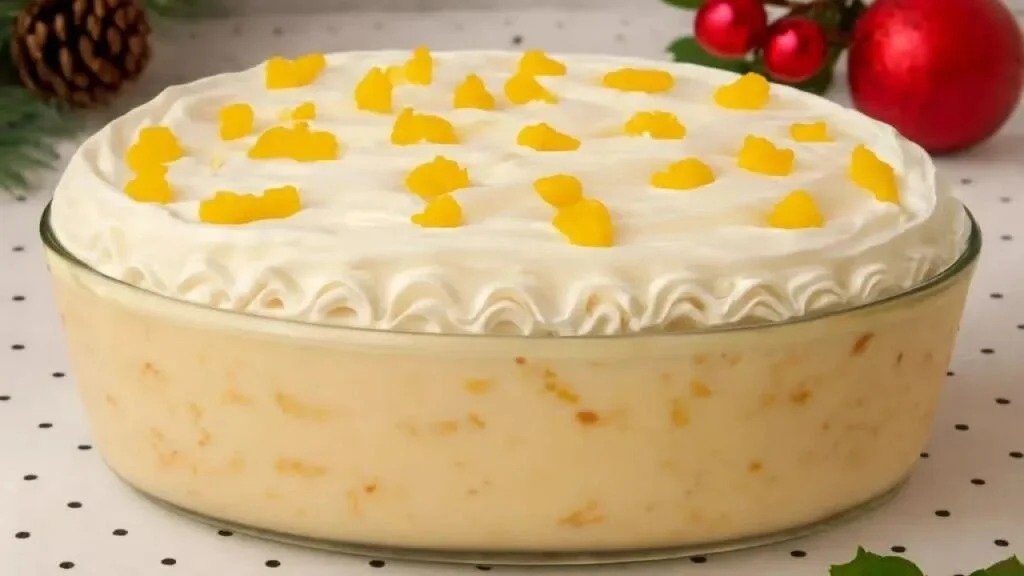 Pavê de Abacaxi com Biscoito